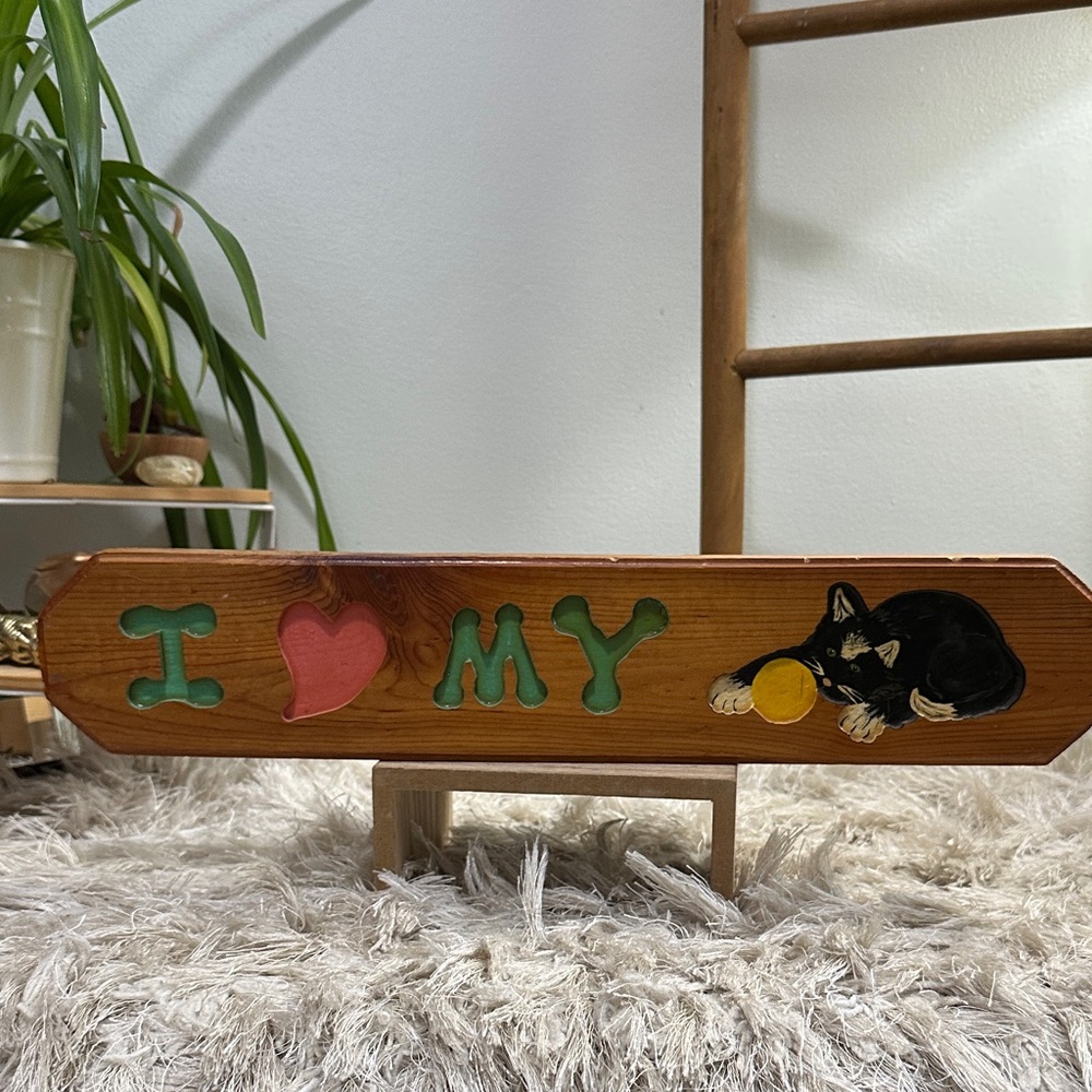 Handmade & Hand Painted Wooden Vintage I Love My Cat Sign Retro Kitschy